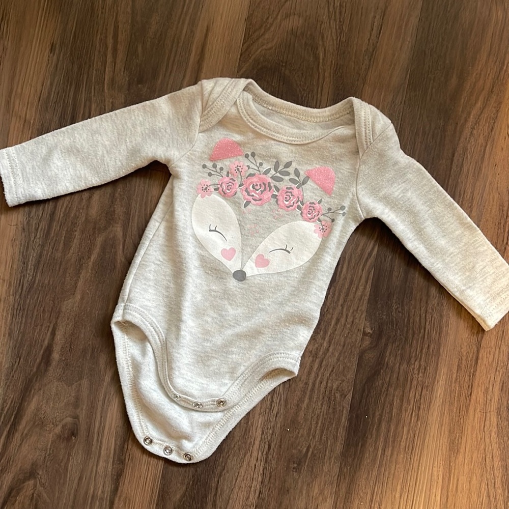 🦊 fox bodysuit